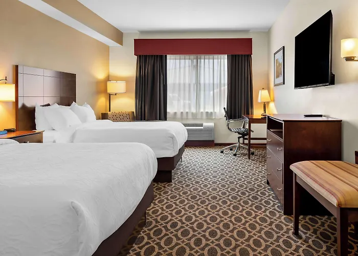 Western Paradise 3* Savoy