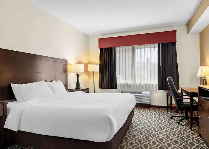 Western Paradise Hotel