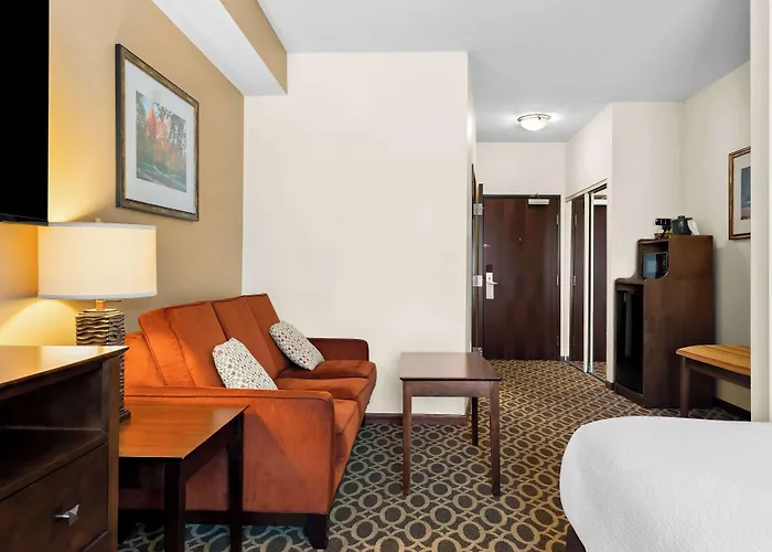 Western Paradise Hotel